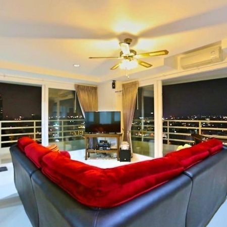 View Talay 6, 2 Bedrooms, Pattaya City Centre, Beach Road Exterior photo